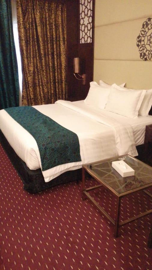 Rawdat Al Safwa Hotel Medina Esterno foto
