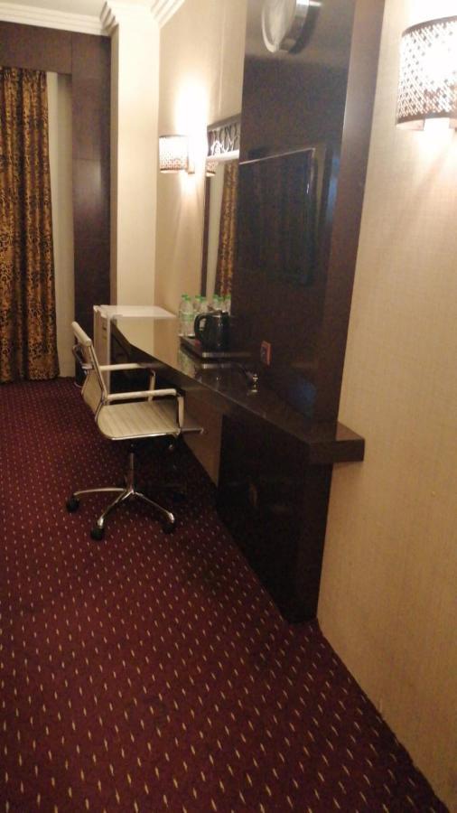 Rawdat Al Safwa Hotel Medina Esterno foto